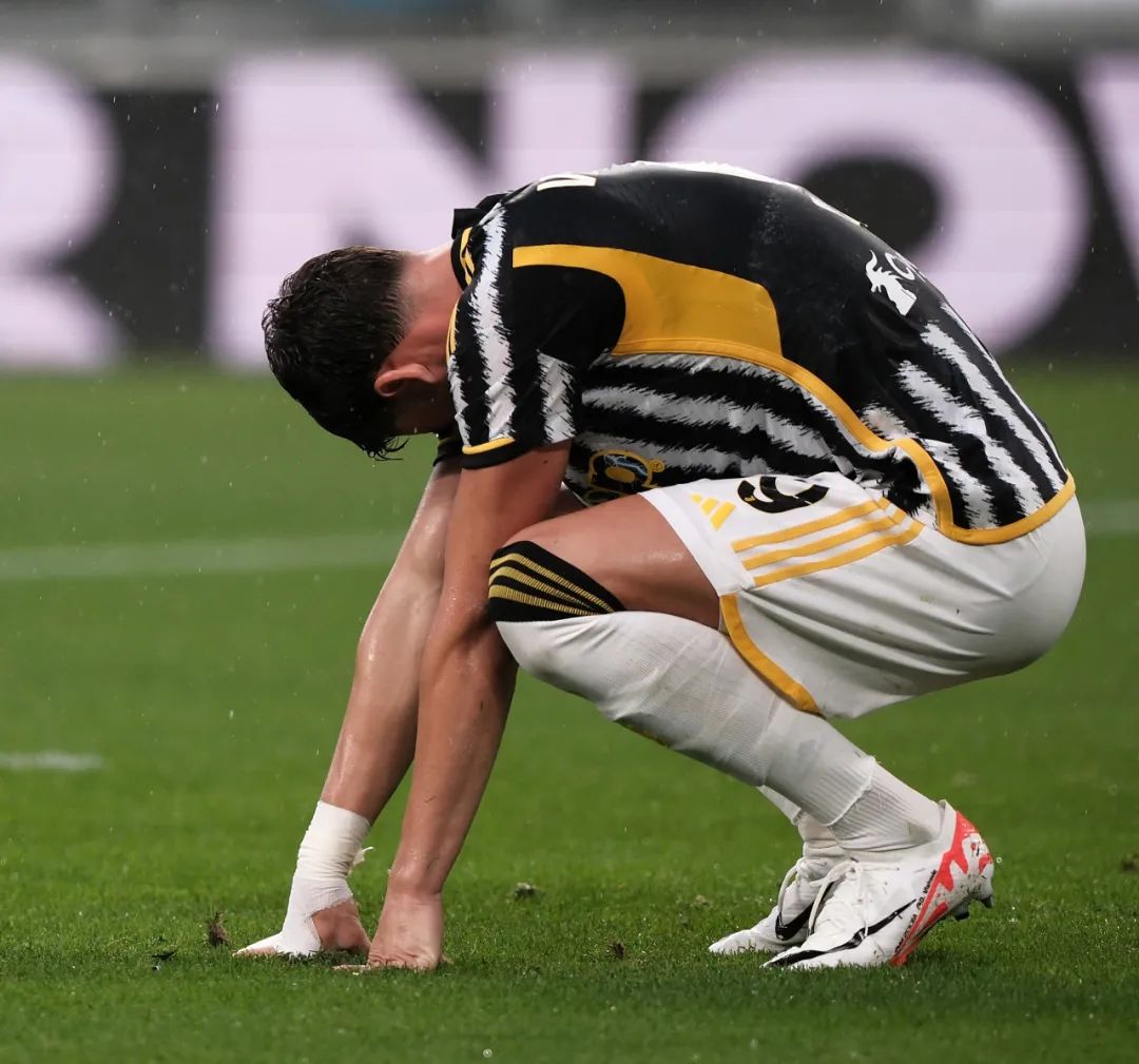 体育2022年01月01日《体育新闻》完整版